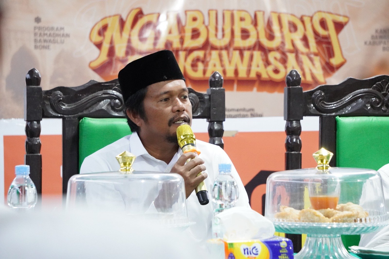 aris ngabuburit