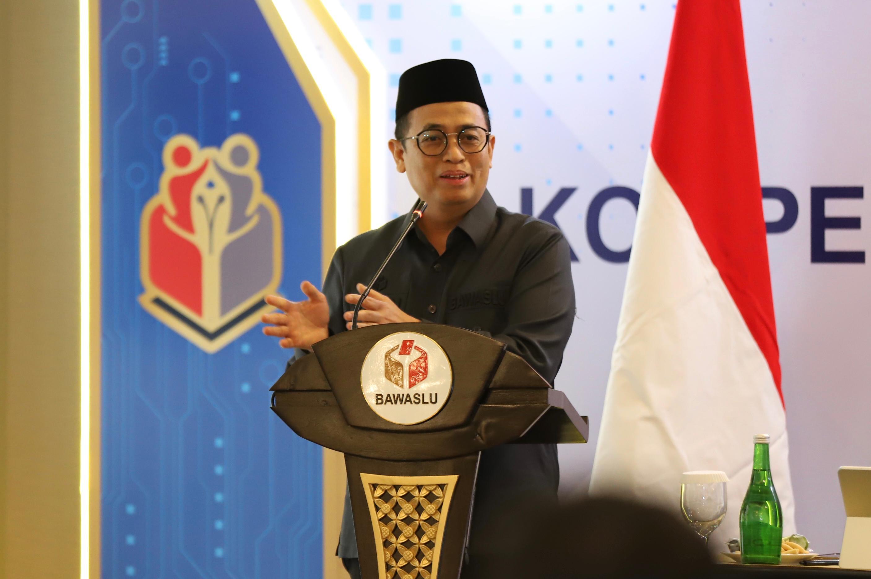 puadi debat