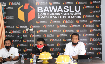 BAWASLU BONE PERKUAT FUNGSI KEHUMASAN